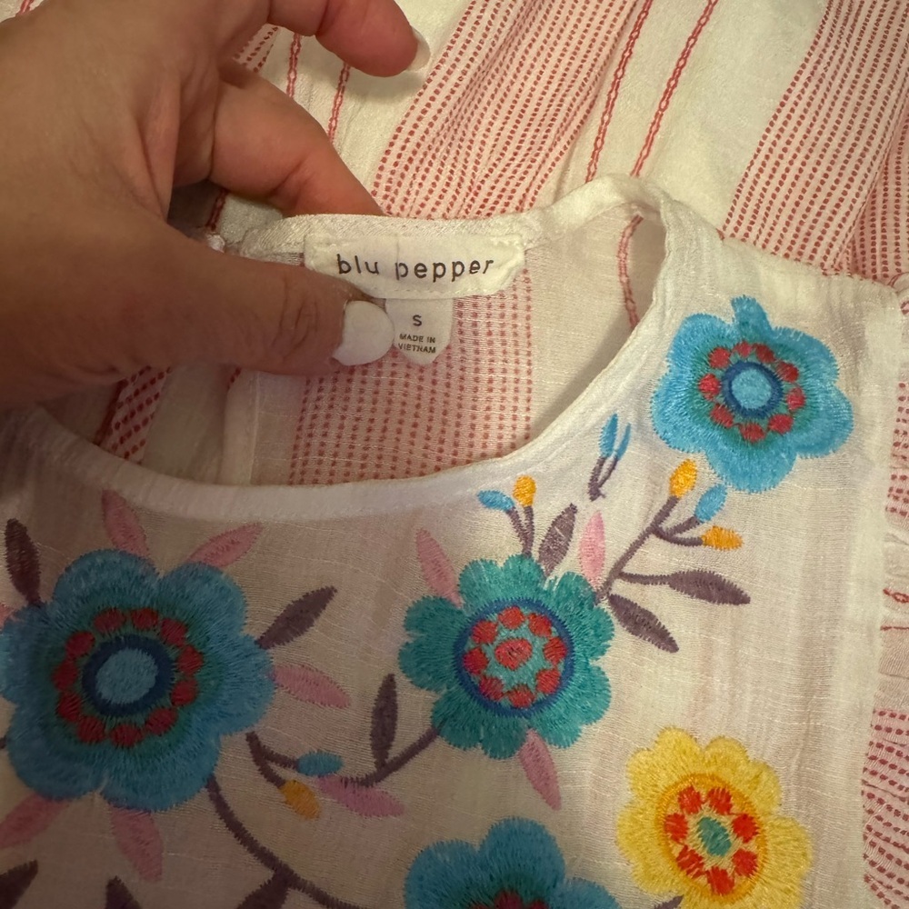 Blu Pepper Embroidered Mini Dress - Picture 7 of 7
